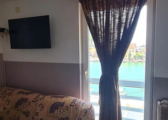 Laura Apartman