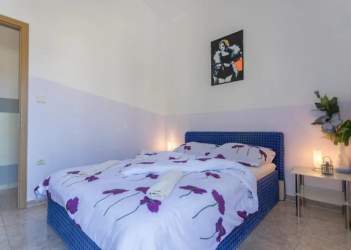 Laura 아파트 블라체